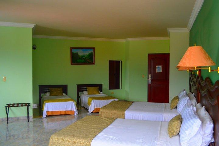 Casa Morales Hotel Internacional Y Centro De Convenciones Ibagué Kültér fotó Deluxe Room