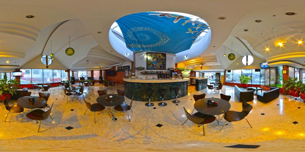 Casa Morales Hotel Internacional Y Centro De Convenciones Ibagué Kültér fotó The interior of the lounge