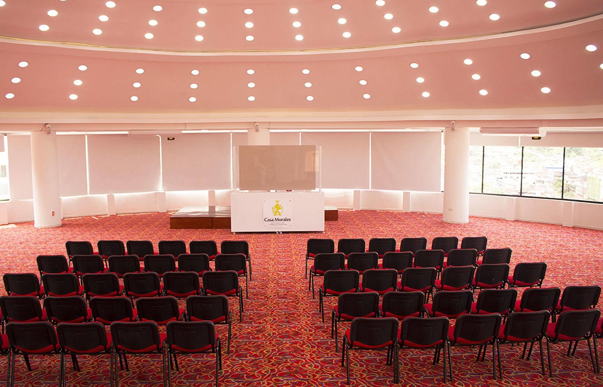 Casa Morales Hotel Internacional Y Centro De Convenciones Ibagué Kültér fotó The main conference room